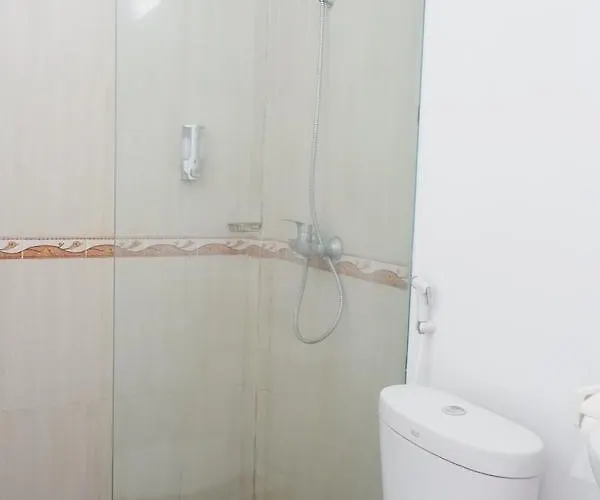 Devata Giri